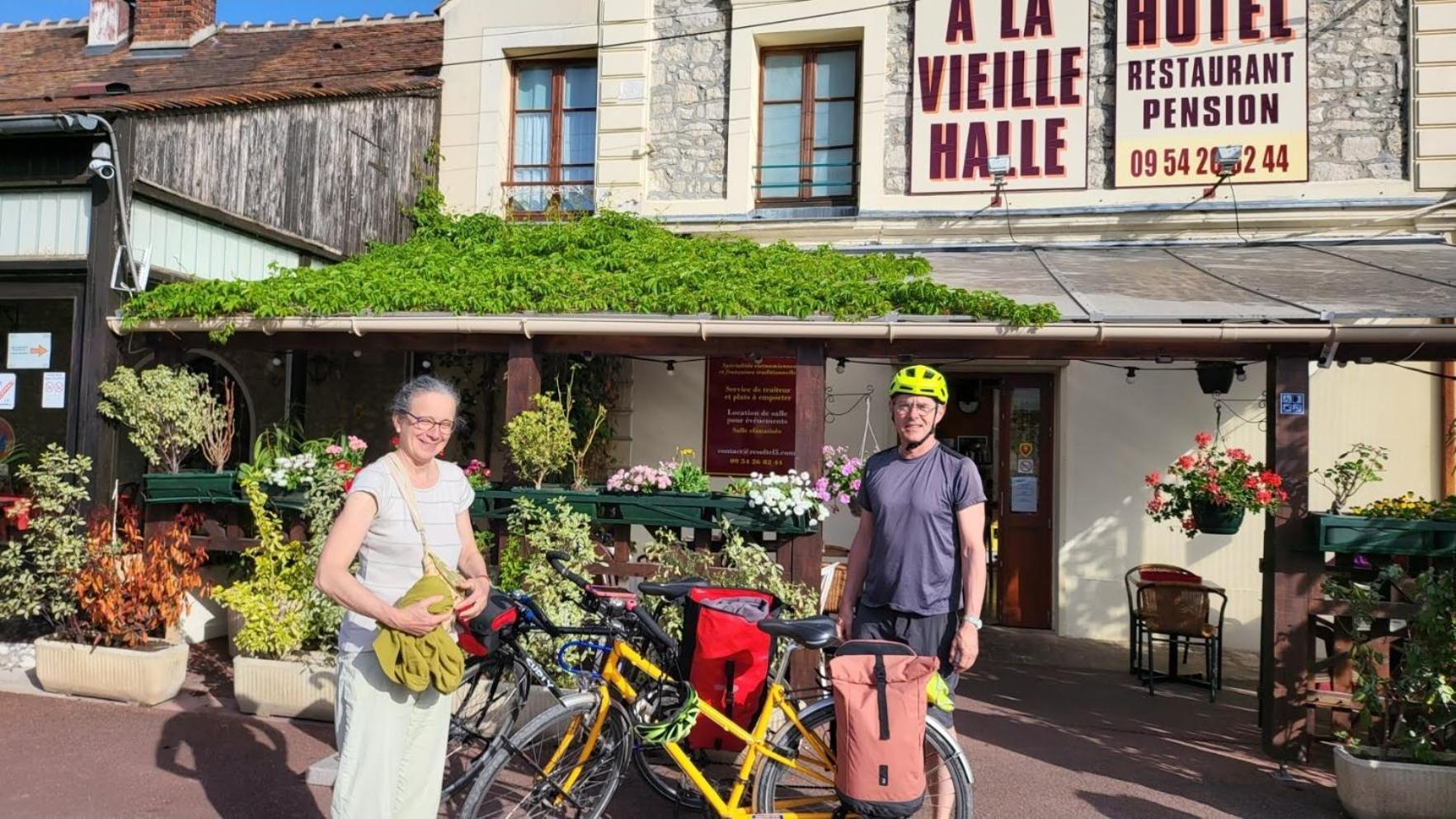 A La Vielle Halle Souppes-sur-Loing Buitenkant foto