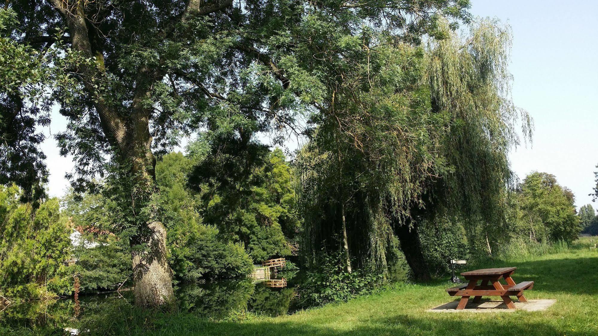 A La Vielle Halle Souppes-sur-Loing Buitenkant foto