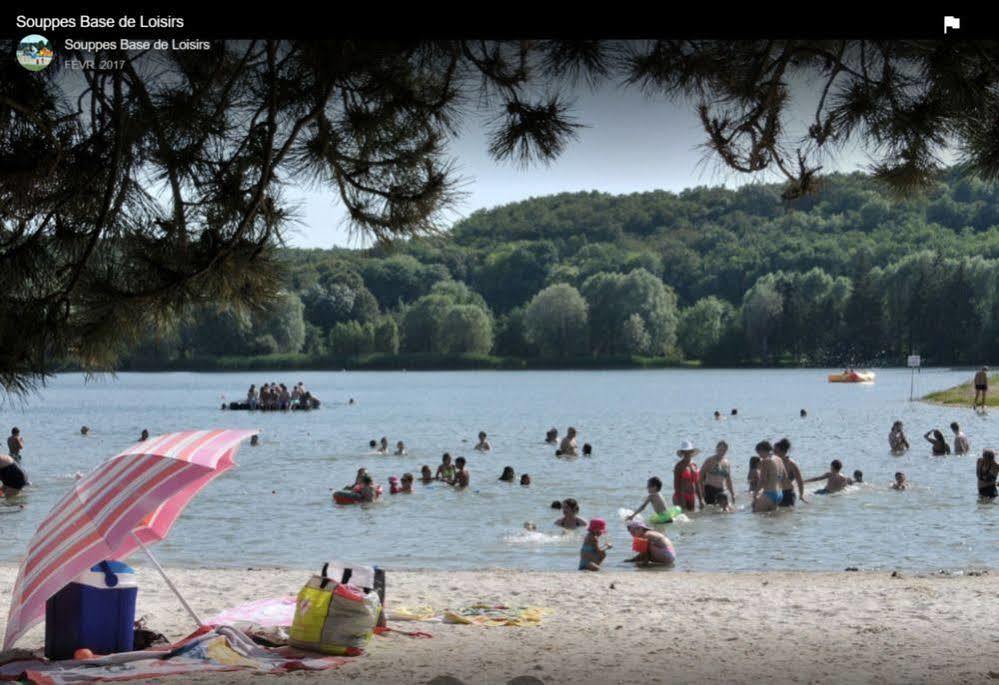 A La Vielle Halle Souppes-sur-Loing Buitenkant foto